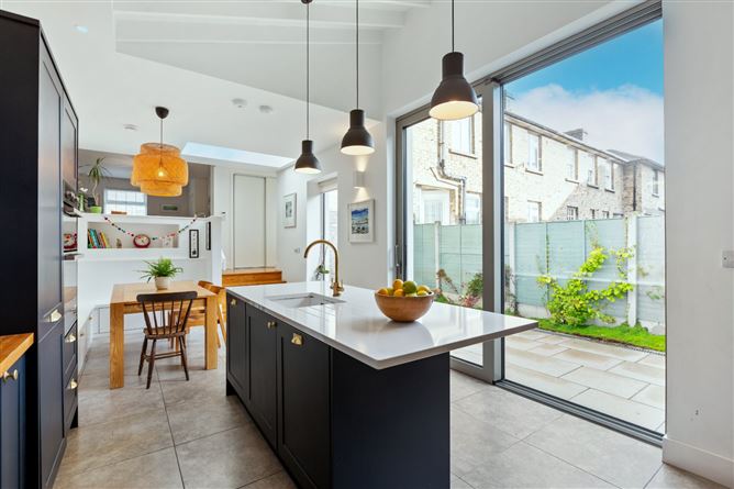 22 Devitt Villas, Glasthule, Co. Dublin