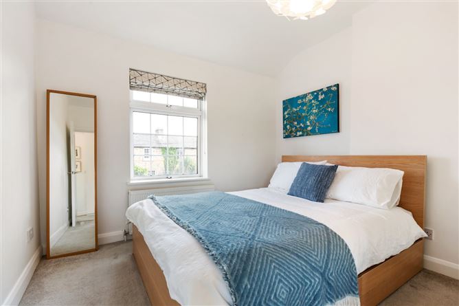 22 Devitt Villas, Glasthule, Co. Dublin