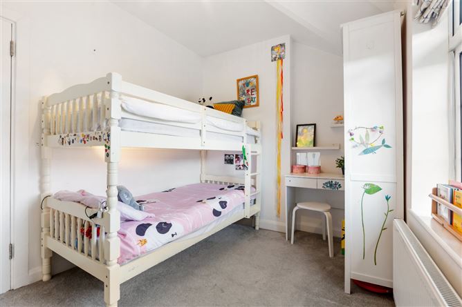 22 Devitt Villas, Glasthule, Co. Dublin