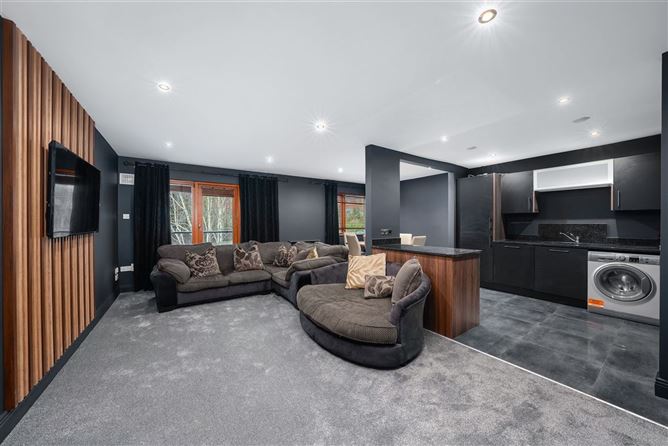 Hunters Green, Ballycullen, Dublin 24