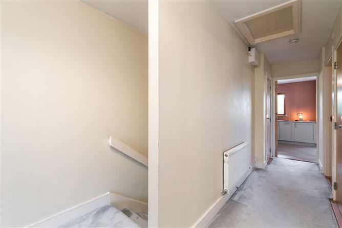 Photo 9 of 20 — 28 Belarmine Vale, Stepaside, Dublin 18