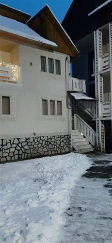 Private, Strada Vasile Alecsandri, Borsa