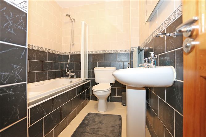 5 Shantraud Woods, Killaloe, Co. Clare