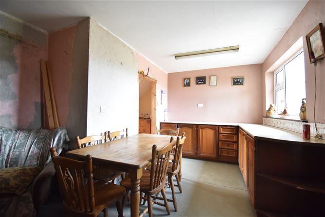 34 Cannon Murphy Park, Clonroche, Wexford