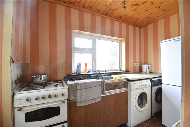 34 Cannon Murphy Park, Clonroche, Wexford