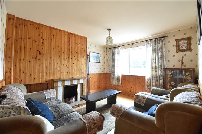 34 Cannon Murphy Park, Clonroche, Wexford