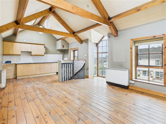 1 Saint Mary's Terrace, Rice Park, Waterford