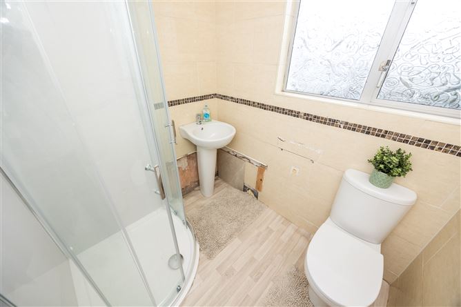 7 Coolgariff Road, Beaumont, Dublin 9