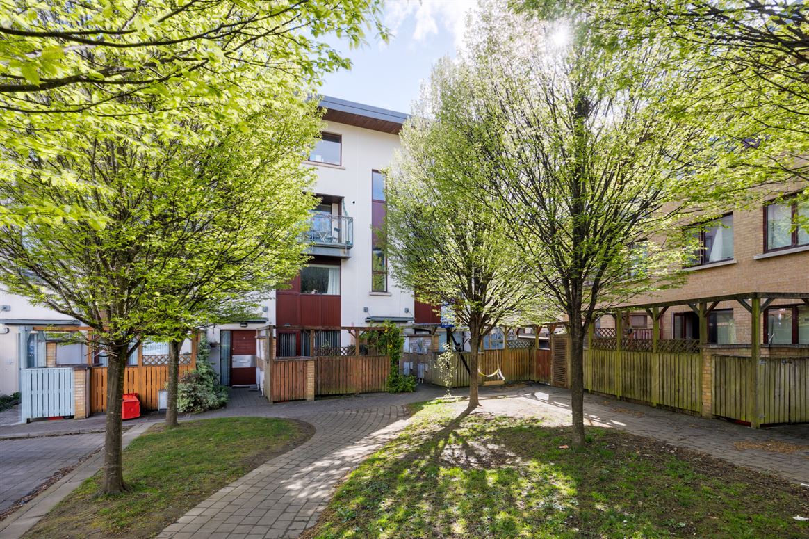 4 Castlegate Vale, Adamstown Castle, Lucan, Dublin