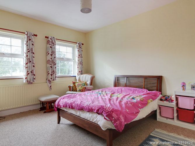 6 North Avenue, Mt. Merrion,  Dublin County