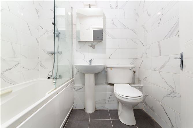 267 The Asgard, Custom House Harbour, Georges Dock, Dublin 1