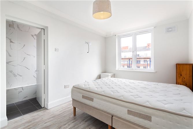 267 The Asgard, Custom House Harbour, Georges Dock, Dublin 1