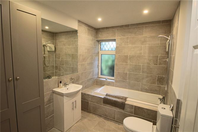 Massabielle, Baybush, Straffan, Co. Kildare