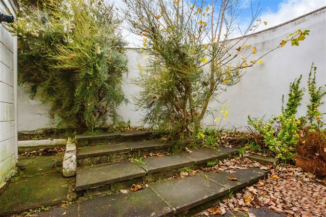 Bella Vista, 21 Summerhill Road, Dun Laoghaire, Co. Dublin