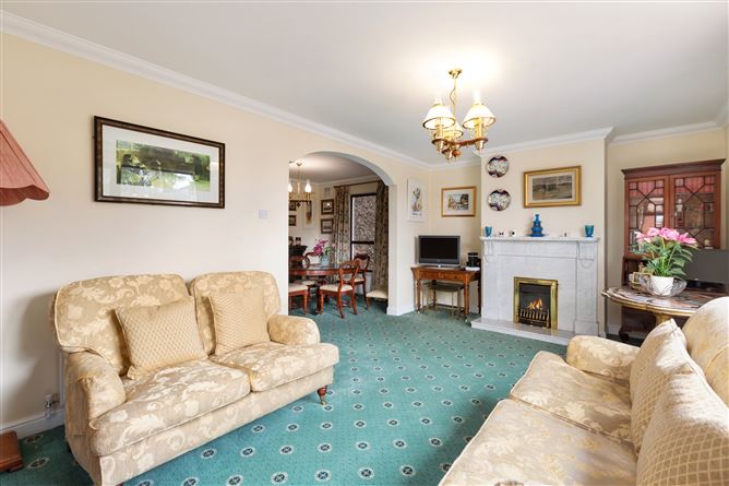 8 Laurleen, Stillorgan, Dublin