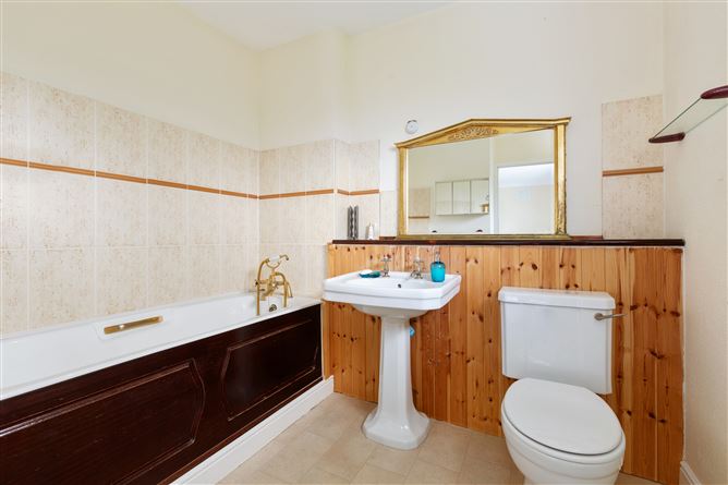 8 Laurleen, Stillorgan, Dublin