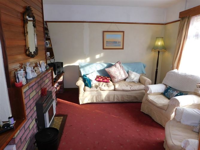 Lee View, Mount Ovel, Rochestown Road, Cork., Rochestown, Cork