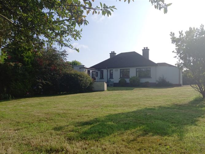 Lee View, Mount Ovel, Rochestown Road, Cork., Rochestown, Cork