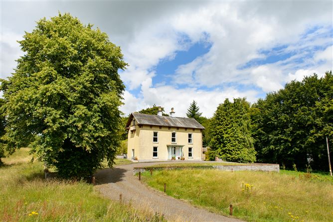 Ashbrook House, Dromakeenan, Roscrea, Co. Tipperary