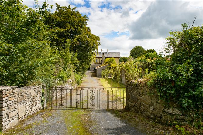 Ashbrook House, Dromakeenan, Roscrea, Co. Tipperary