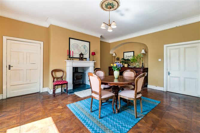 Ashbrook House, Dromakeenan, Roscrea, Co. Tipperary