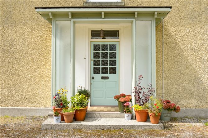 Ashbrook House, Dromakeenan, Roscrea, Co. Tipperary