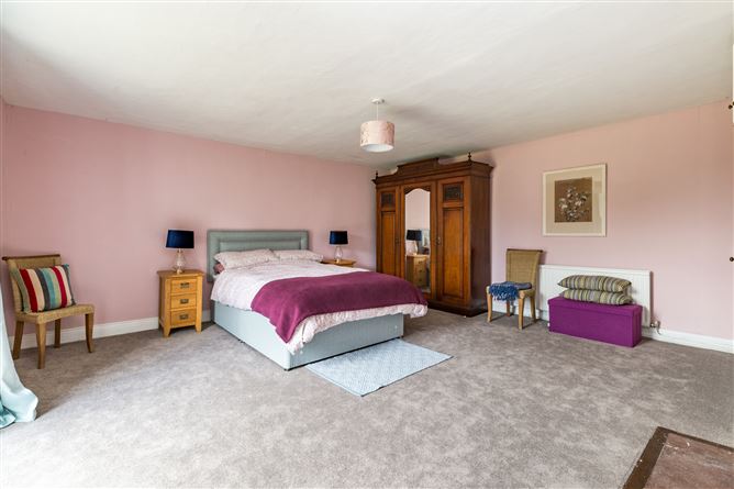 Ashbrook House, Dromakeenan, Roscrea, Co. Tipperary