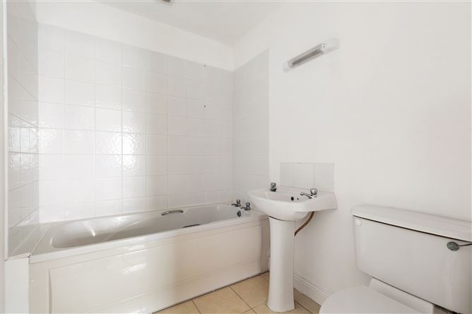14 Malton Park, Carnew, Wicklow