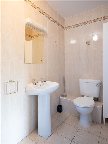 Apartment 62 Riverdale, Oranmore, Galway