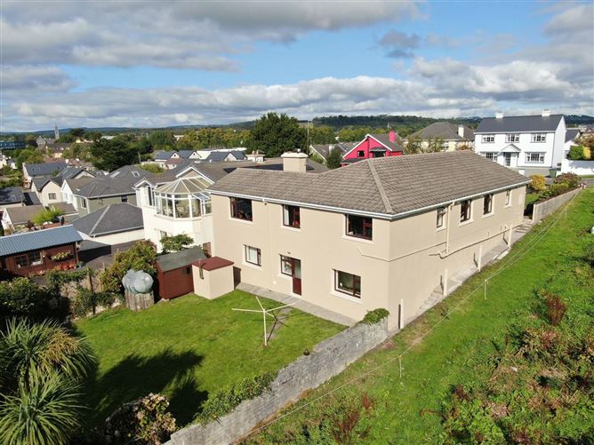 Ashbourne, 19 Muckross Drive, Killarney, Co. Kerry