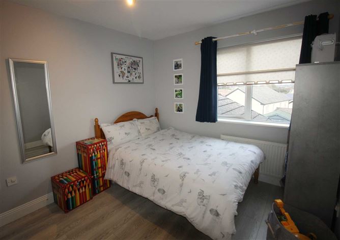 14 Cooline Drive, Ballyvoloon, Cobh, County Cork