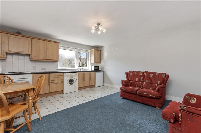 Apt. 2 Cross Street, New Ross, Co. Wexford