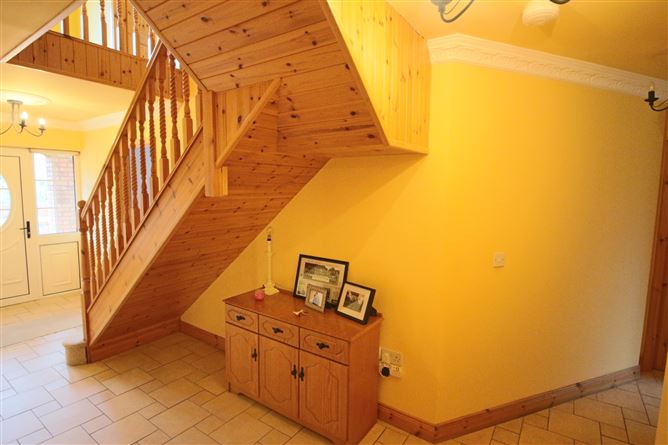 Photo 10 of 25 — 10 Sliabh View, Mohill, Co. Leitrim