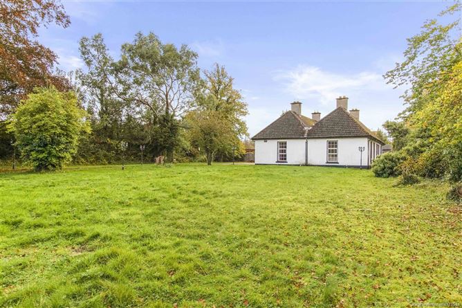 Weston Lodge, Cooldrinagh, Lucan, Co. Dublin