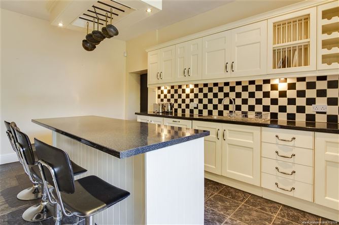 Weston Lodge, Cooldrinagh, Lucan, Co. Dublin