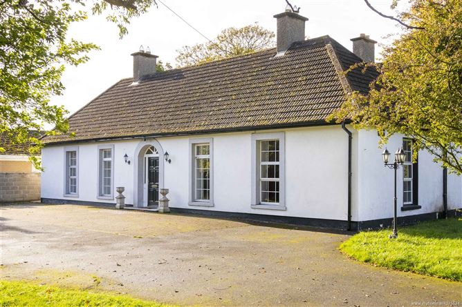 Weston Lodge, Cooldrinagh, Lucan, Co. Dublin