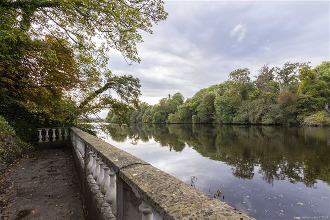 Weston Lodge, Cooldrinagh, Lucan, Co. Dublin
