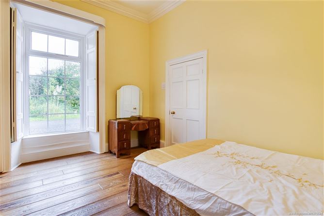 Weston Lodge, Cooldrinagh, Lucan, Co. Dublin