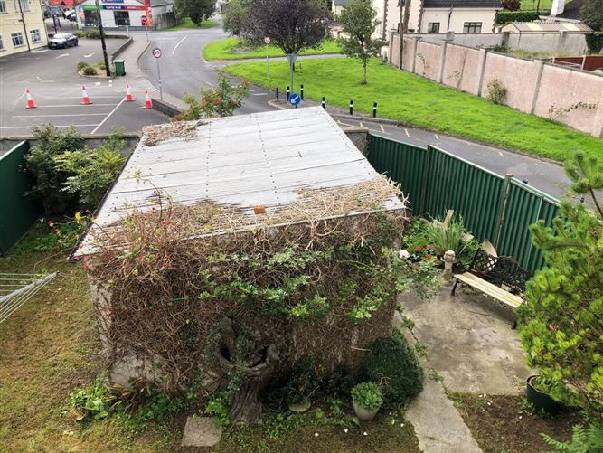 9 Oaklawn Drive, Racecourse Road, Roscommon Town, Roscommon