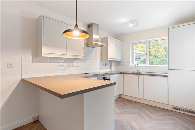 14 Richmond Park, Monkstown, Co. Dublin