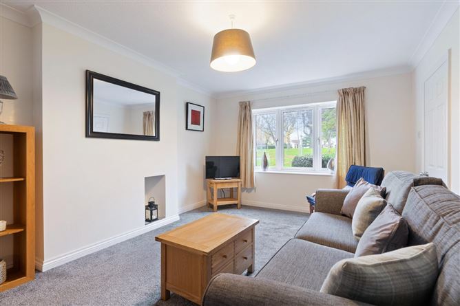 14 Richmond Park, Monkstown, Co. Dublin