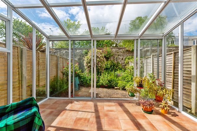 3 Silchester Court, Glenageary, Co. Dublin