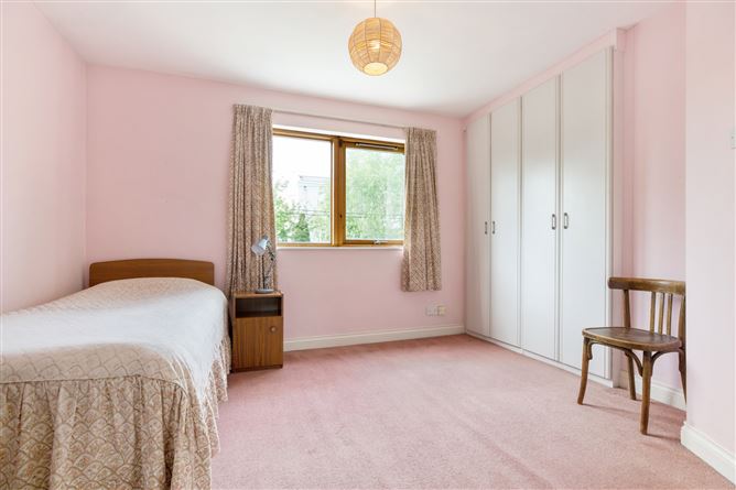 3 Silchester Court, Glenageary, Co. Dublin