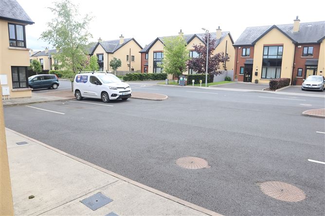 53 Drummond Radhairc, Dundalk Road, Carrickmacross, Co. Monaghan
