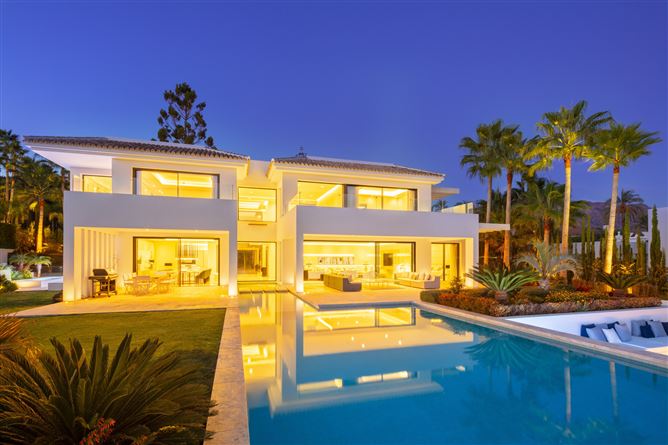 Spain, Marbella, Nueva Andalucia - COSTA-00498P