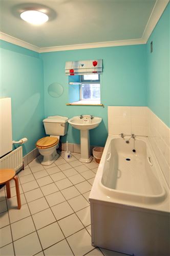 2 Bed in Maam,Maam,  Galway