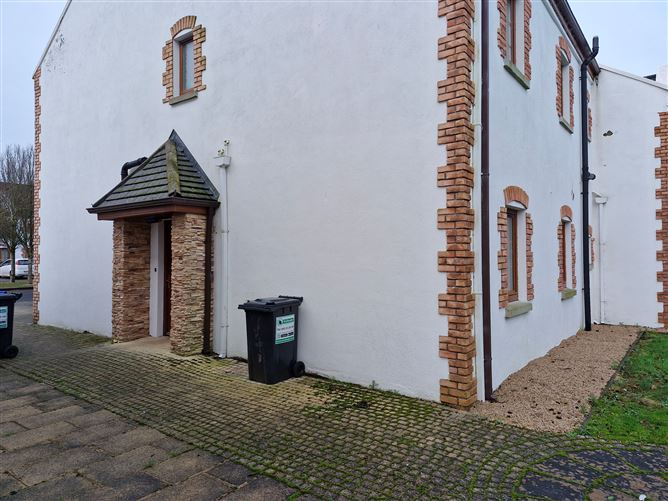 34 Thomond Court, Ballymahon, Longford