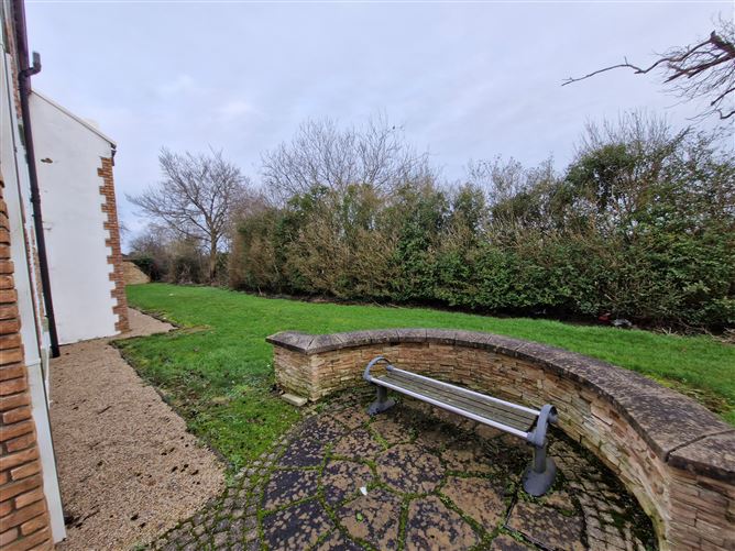 34 Thomond Court, Ballymahon, Longford