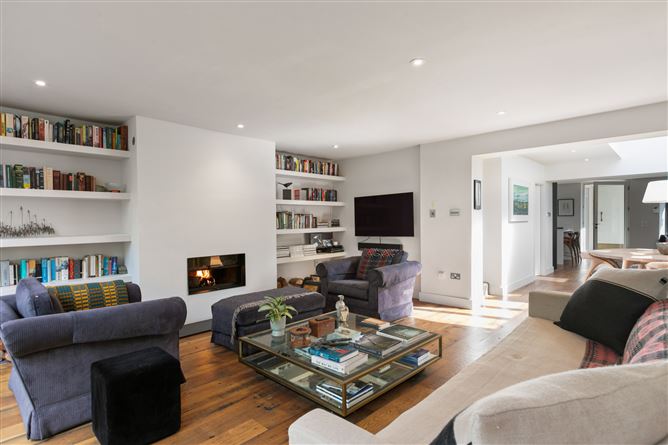 56 Heytesbury Lane, Ballsbridge, Dublin 4