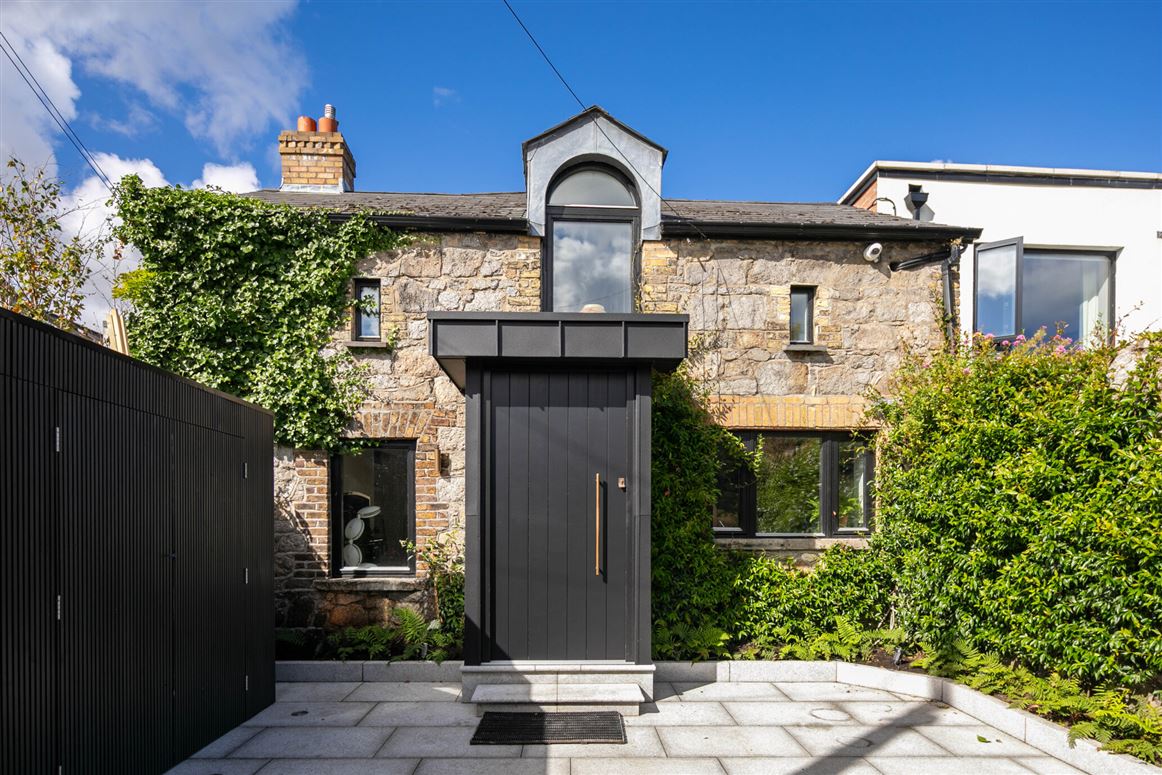 56 Heytesbury Lane, Ballsbridge, Dublin 4